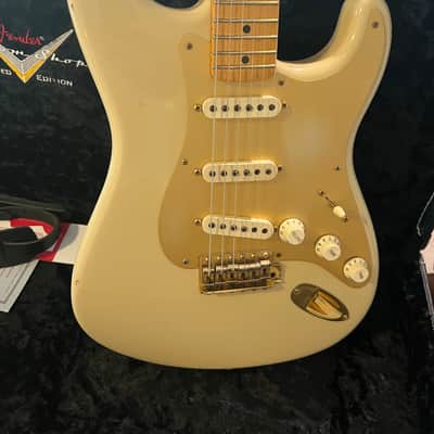 Fender Stratocaster Custom Shop 1956 Limited Namm Show 2005 Desert Sand image 2