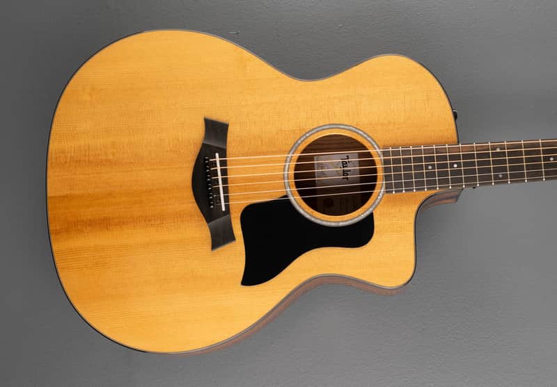 Taylor USED 214CE Plus '26