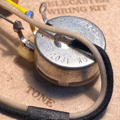 General Vintage Tone Telecaster Prewired harness electronics 1966 - 1970 True vintage NOS RMC capacitors 1 image 6