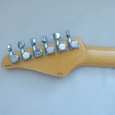 Suhr Antique Classic 2015 light relic, Thornbucker 7.8 lbs image 7