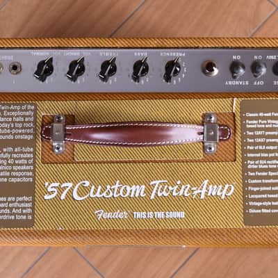 Fender 57 Custom Deluxe Twin Amp image 3