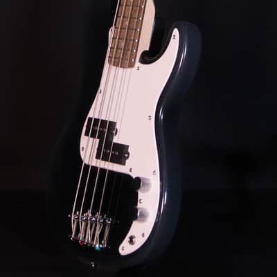 Squier Mini P-Bass, Laurel FB, Black image 2