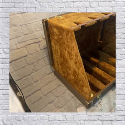 Fender Classic Series Case Stand 5 Guitar image 2