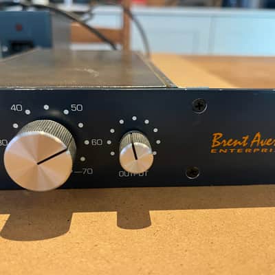 Brent Averill/Neve racked pair vintage 1272 image 4