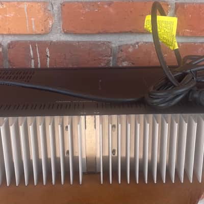 Peavey 2.6C Stereo Power Amp 130 watts x 2 image 4