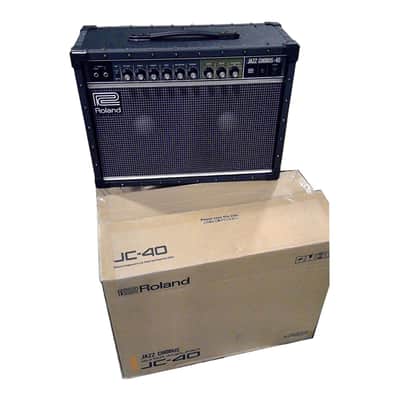 Roland JC-40 Jazz Chorus 40-Watt 2x10" Guitar Combo Amplifier