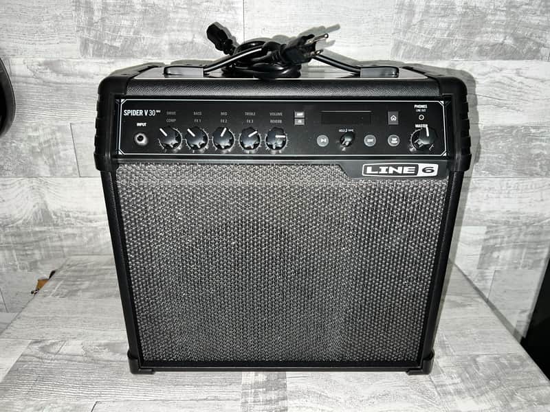 Line 6 Spider V 30 MkII 30-Watt 1x8" Digital Modeling Guitar Combo 2019 - 2021 - Black image 1