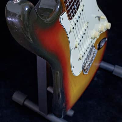 Vintage 70s Fender Stratocaster - Sunburst - USA - 1973 image 9