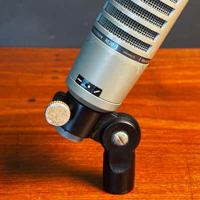 Electro-Voice RE20 Cardioid Dynamic Microphone 1968 - Present - Gray image 10