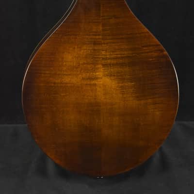 Eastman MD505-CS A-Style F-Hole Mandolin Classic Sunburst image 7