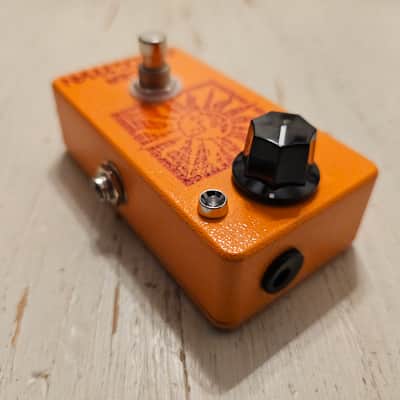 Analogman Juicer Compressor Booster Overdrive Dan Armstrong Orange Squeeze Clone image 3