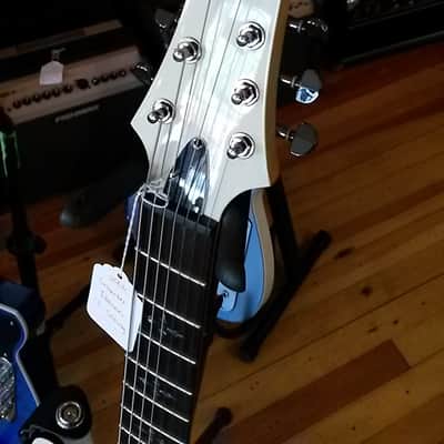 Schecter Demon 7  White image 3