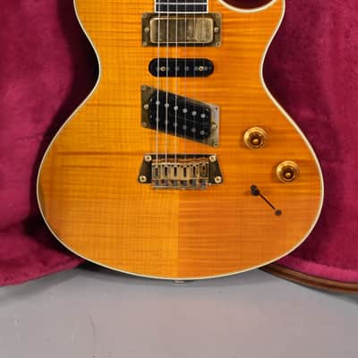 1995 Gibson Nighthawk Custom CST-3 Transparent Amber w/OHSC image 2