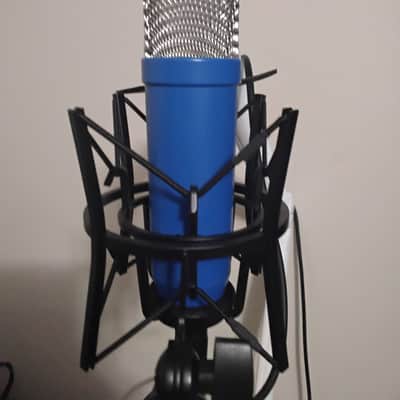 RODE NT1 Signature + PSA1+ 2020s - Blue + white image 2