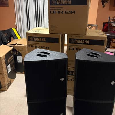 Yamaha DHR12M 1000W 12-inch Powered Floor Monitor image 4