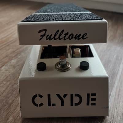 Fulltone Clyde Original Wah January 2002 S/N : 2804 First Series White Standard image 13
