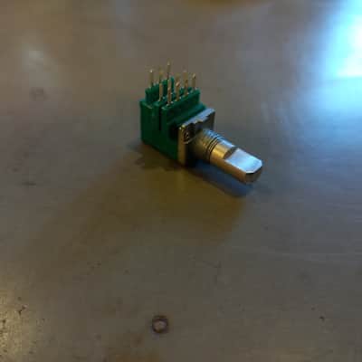 Solid State Logic SSL Duality Potentiometers 8 pcs image 3