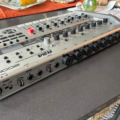 Zoom R24 USB Audio Interface / Digital Multitrack Recorder / Control Surface 2010s - Silver image 4
