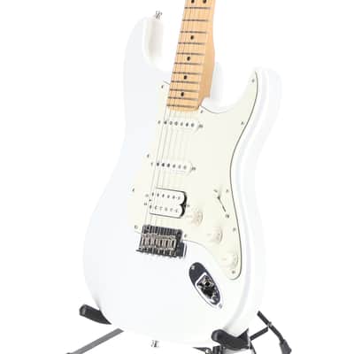 Fender Juanes Signature Stratocaster, Maple Fingerboard, Luna White (Y1) (30774) image 4