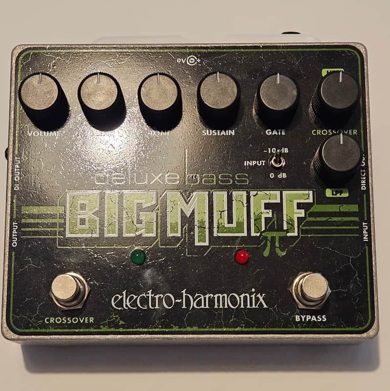 Electro-Harmonix Deluxe Bass Big Muff Pi Distortion / Sustainer 2012 - Present - Black / Green image 1
