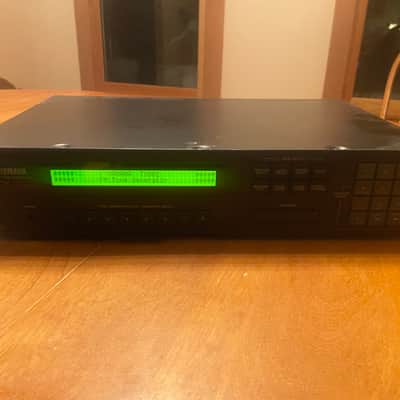 Yamaha TX802 FM Tone Generator with RAM 4 Data Cartridge