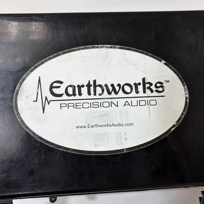 Earthworks TC30K Omnidirectional Condenser Microphone Matched Pair 2000s - Silver image 2