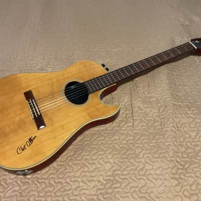 Chet Atkins signed Vantage VTC-40 1996 - Honey Gold/Red “A piece of history” image 1