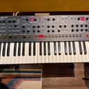 Dave Smith Instruments OB-6 49-Key 6-voice Polyphonic Synthesizer