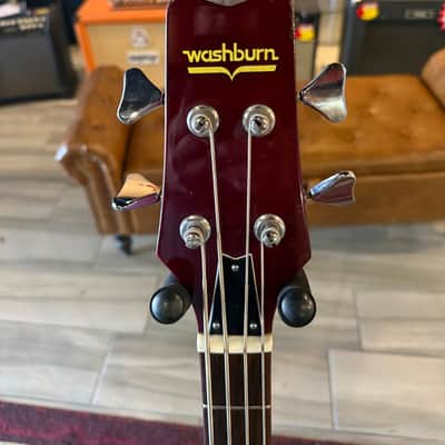 Washburn 1980 SB4R Wing Series Scavenger 4-String Electric Bass Guitar w/Gig Bag (USED) image 3