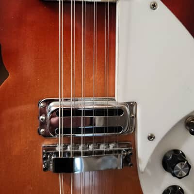 Rickenbacker 330/12 1966 - Fireglo image 12