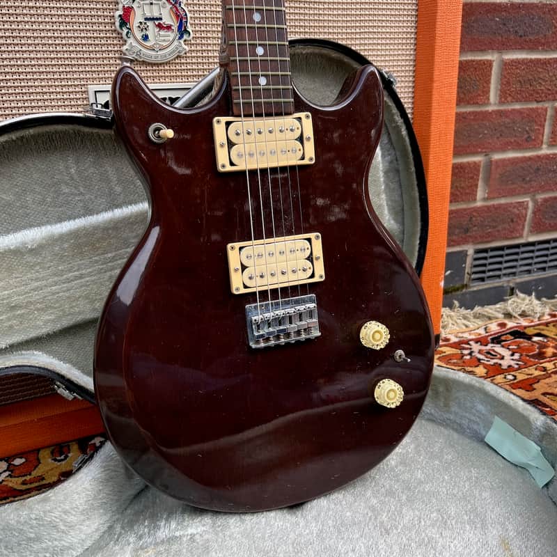 Vintage 1980s Hondo Professional Series Japan H-1010 Walnut Electric Guitar OHSC image 1