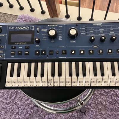 Novation MiniNova 37-Key 18-Voice Synthesizer 2012 - Present - Blue image 2