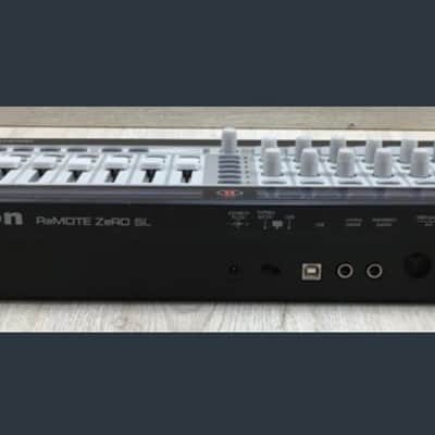 Novation ReMOTE Zero SL Desktop MIDI DAW Controller 2006 - Silver image 3