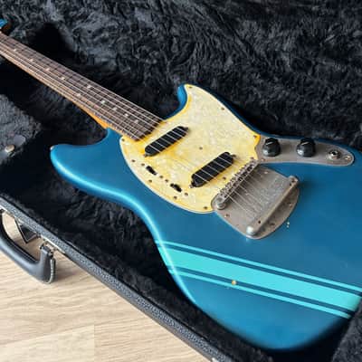 TPP Kurt Cobain "Smells Like Teen Spirit" Fender Vintera Competition Mustang Tribute - Relic Seymour Duncan image 1