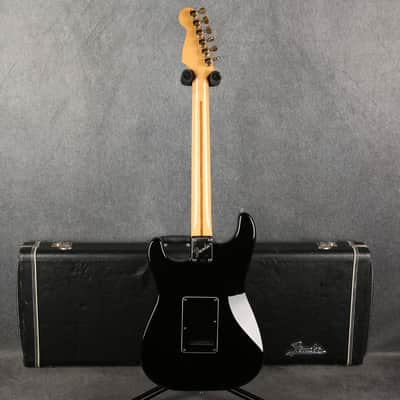 Fender 1989 Stratocaster Plus - Black & Gold - 2nd Hand image 7