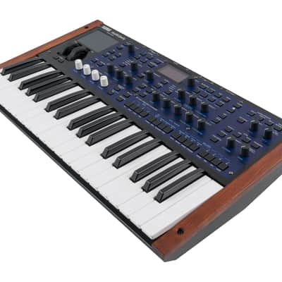 Korg Multi/Poly Analog Modeling Keyboard Synthesizer [USED] image 4
