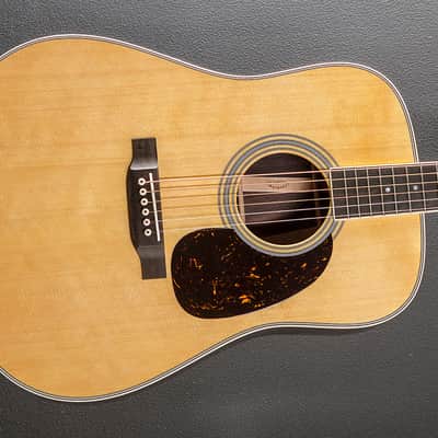 Martin D-35 image 1