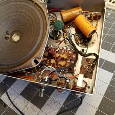 Silvertone Sears Project mono Tube Amplifier 6V6 project chassis 3070 Crescent AlNiCo speaker 1954 Silver image 3