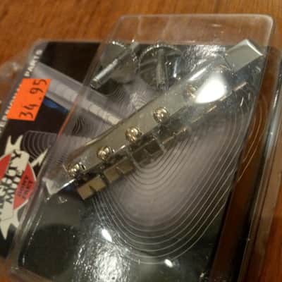 Mighty Mite 2104 LP style Bridge - Chrome image 2