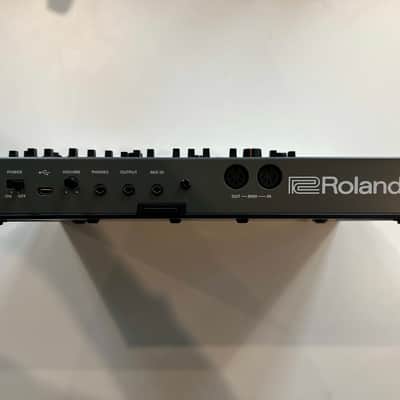 Roland SH-01A Boutique Series Synthesizer Module with K-25m Keyboard 2017 - Present - Gray image 2
