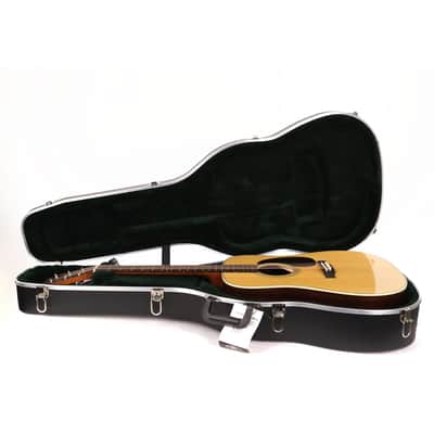 Martin Standard Series D-28 Acoustic Guitar Natural image 9