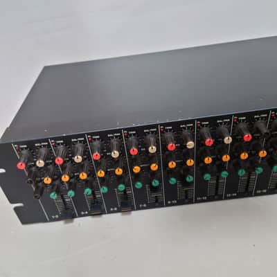 TASCAM MM-100 16-Channel Rackmount Line Mixer 1980s - Black image 4