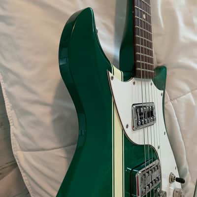 BRAND  new never played 2007 - 2008 Gretsch G5135 Electromatic G. Love Signature Corvette Phili-Green with Competition Stripe 2020 - image 12