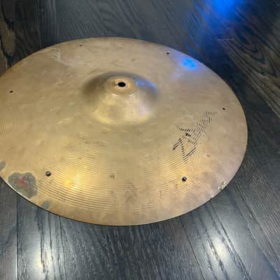 Zildjian 18” Sizzle Cymbal Crash image 3