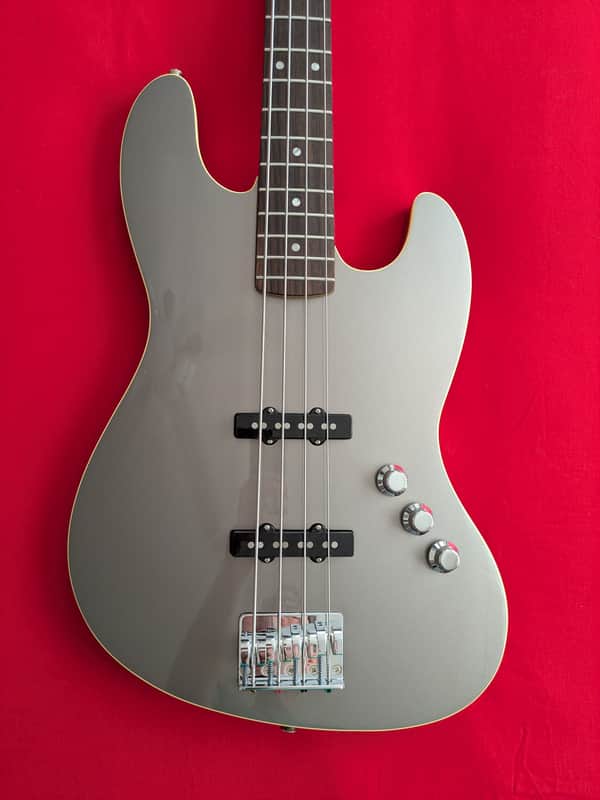 Fender Aerodyne Special Jazz Bass With Rosewood Fingerboard Dolphin Gray Metallic image 1
