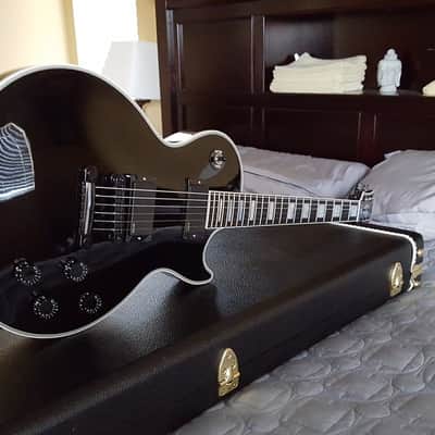 Les Paul Custom 2010 Black image 1