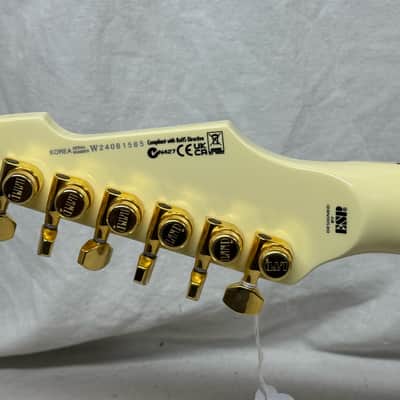 ESP LTD Deluxe Phoenix-1000 Guitar 2024 - Vintage White image 9
