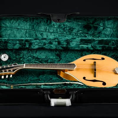 Bourgeois M5A Mandolin Full Aged Tone Adirondack Spruce and European Flamed Maple NEW image 21