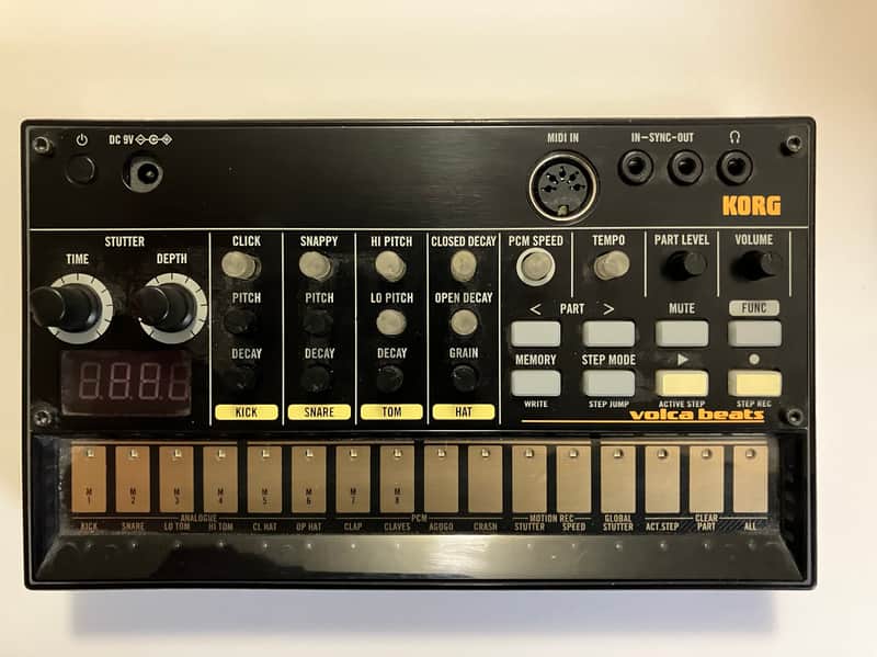 Korg Volca Beats Analog Rhythm Machine 2010s - Black image 1