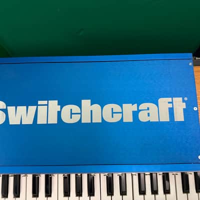 Switchcraft PT16FX2DB25 16-point XLR Female - DB25 Patchbay 2018 Blue image 2